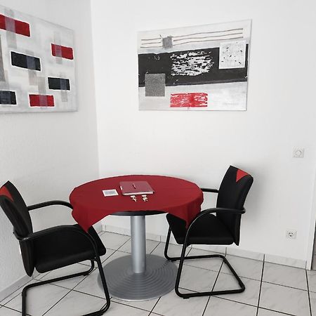 באד קראוצנבאך Innovative 2-Zimmer-Ferienwohnung Am Kurpark מראה חיצוני תמונה