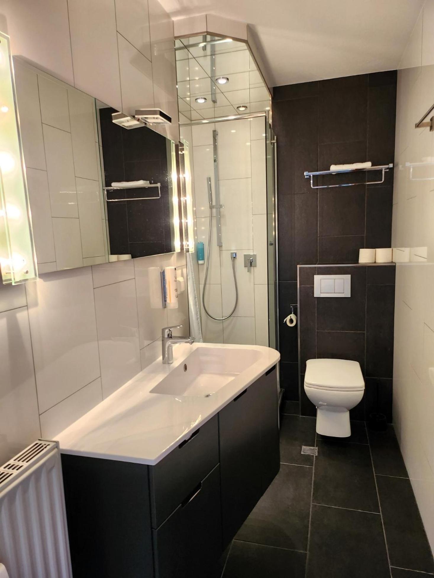 באד קראוצנבאך Innovative 2-Zimmer-Ferienwohnung Am Kurpark מראה חיצוני תמונה